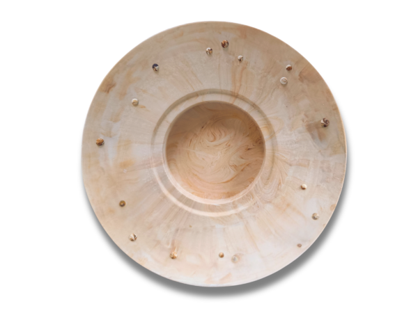 Original plates in jesmonite and Limoges porcelain. Tableware novelties